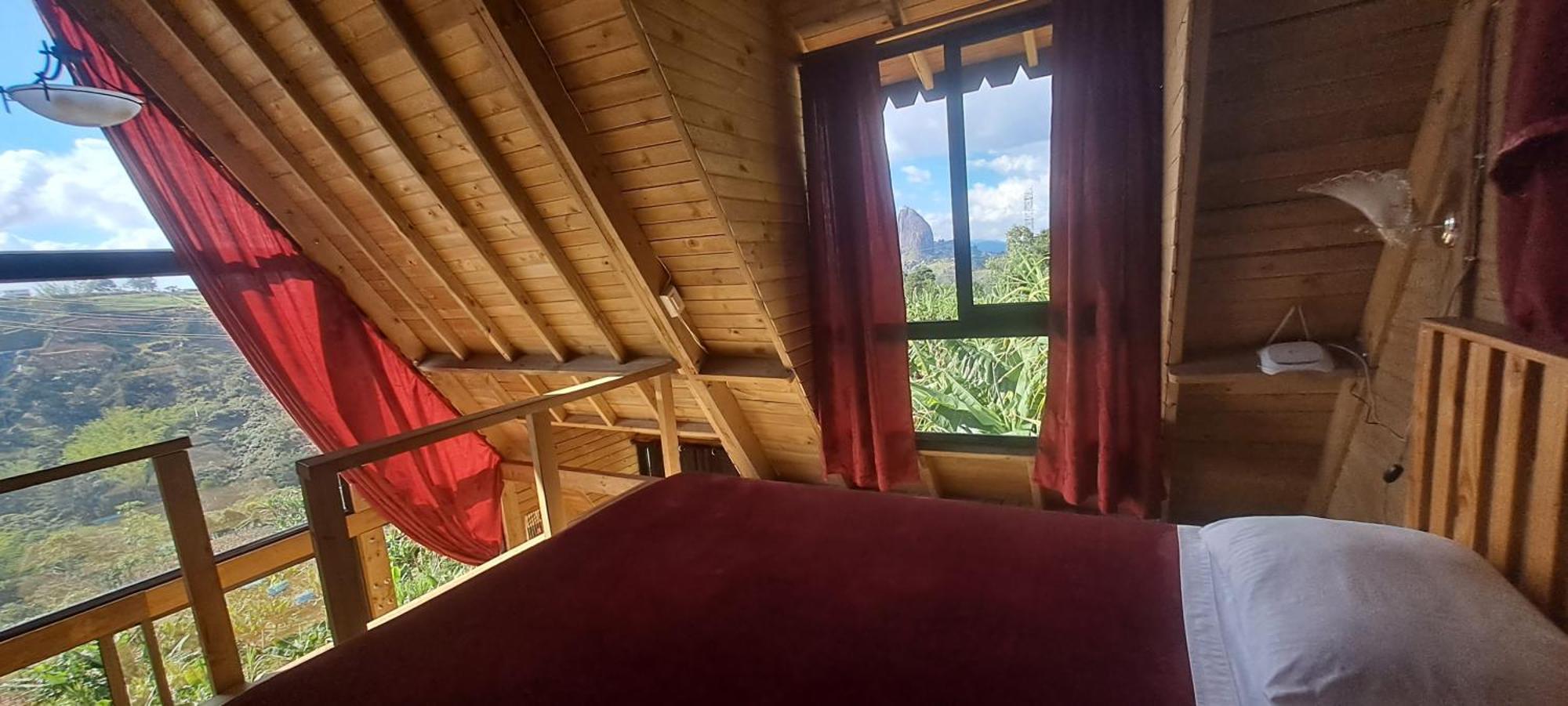 Campsite De Liz - *